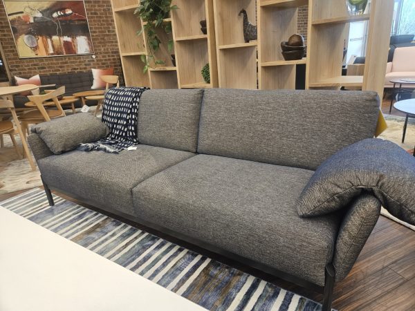 Leolux Enna Sofa